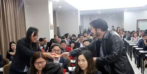 固本強基，把握機遇——將軍企業(yè)2015年開年大會圓滿成功
(圖6)