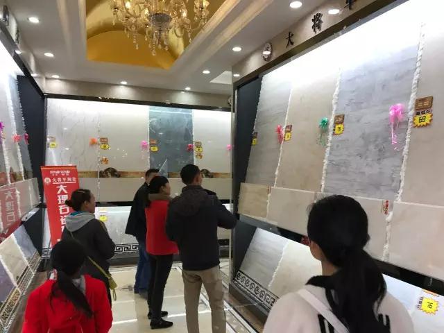 【終端捷報(bào)】美麗成都迎來了潮流新風(fēng)！
(圖2)